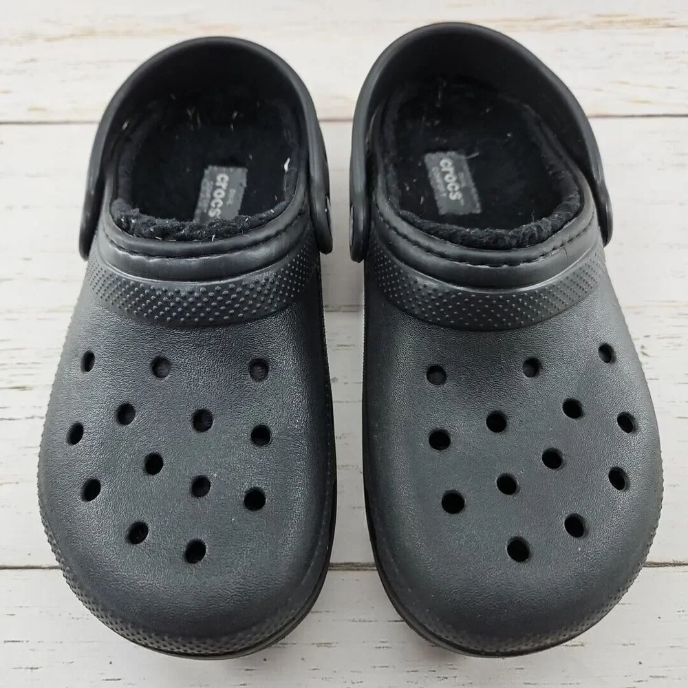 Crocs Youth Size J1 Black‎ Faux Fur Lined Clogs Slip On Shoes Slingback 203506